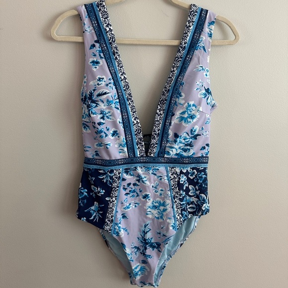 Nanette Lepore Priya Plunge One Piece NWT - Picture 6 of 11